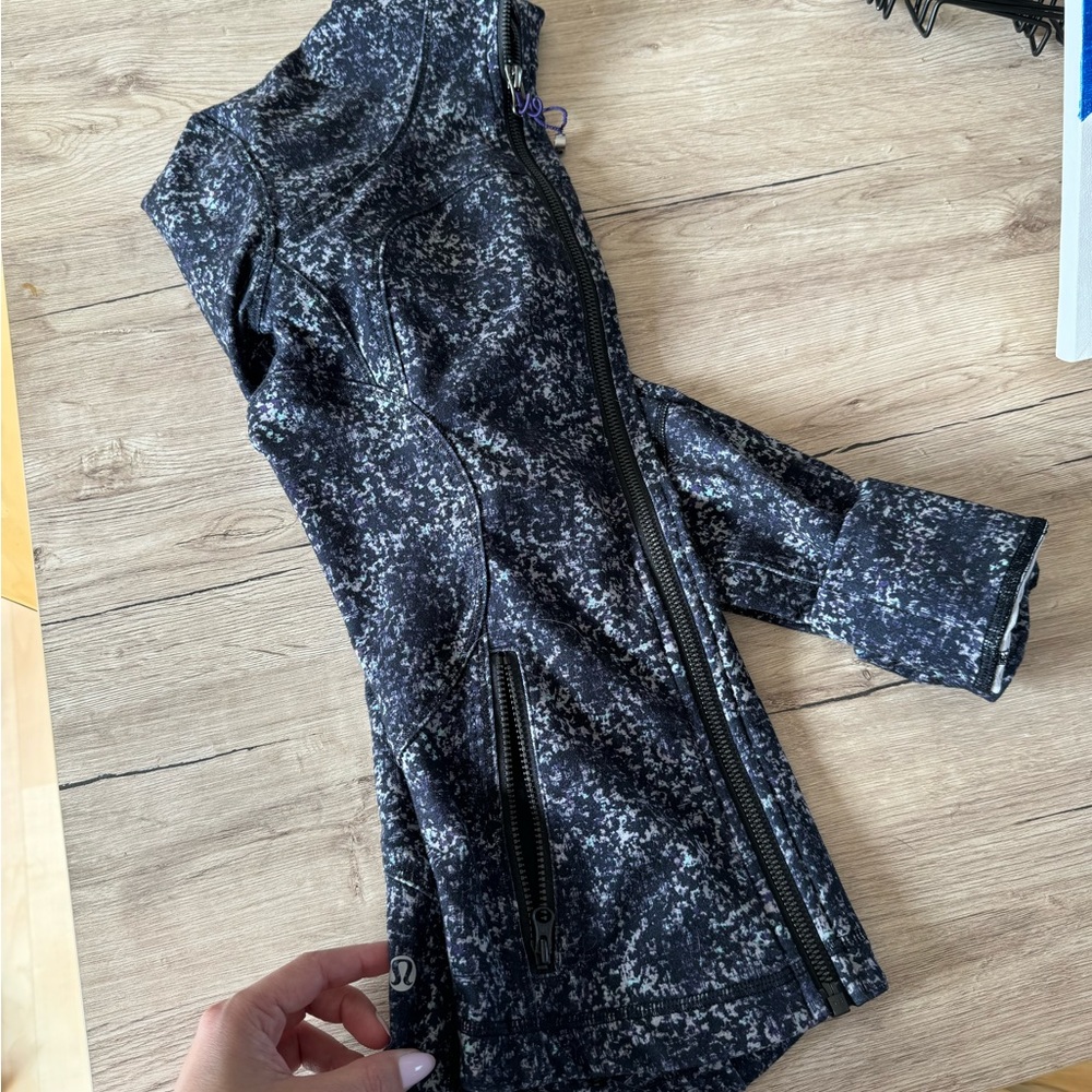Lululemon Multi Color Pattern Zip Jacket - image 3